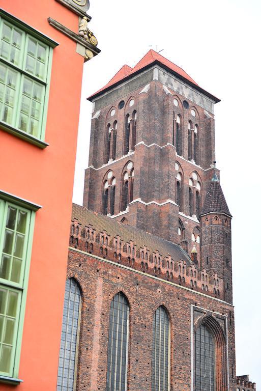 Five Point & Vandrerhjem *
